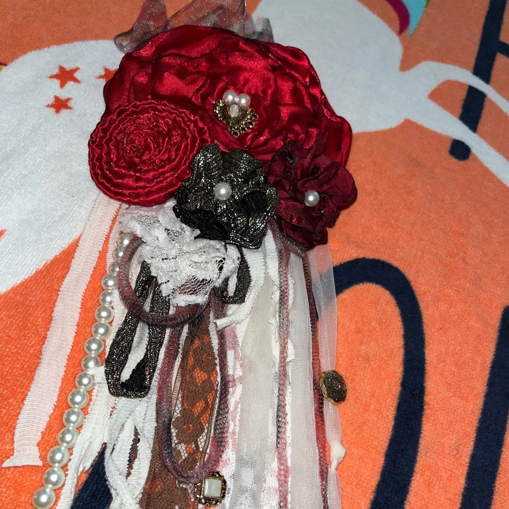 Beautiful flower 🌹 - Picture 2 of 9